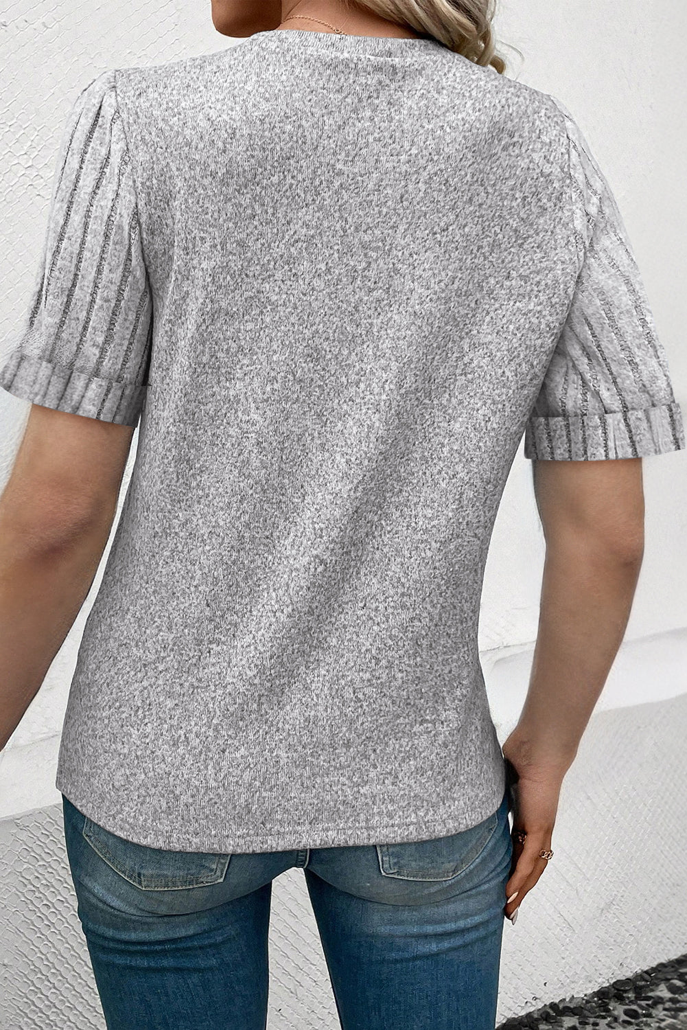 Gray Ribbed Splicing Sleeve Round Neck T-shirt